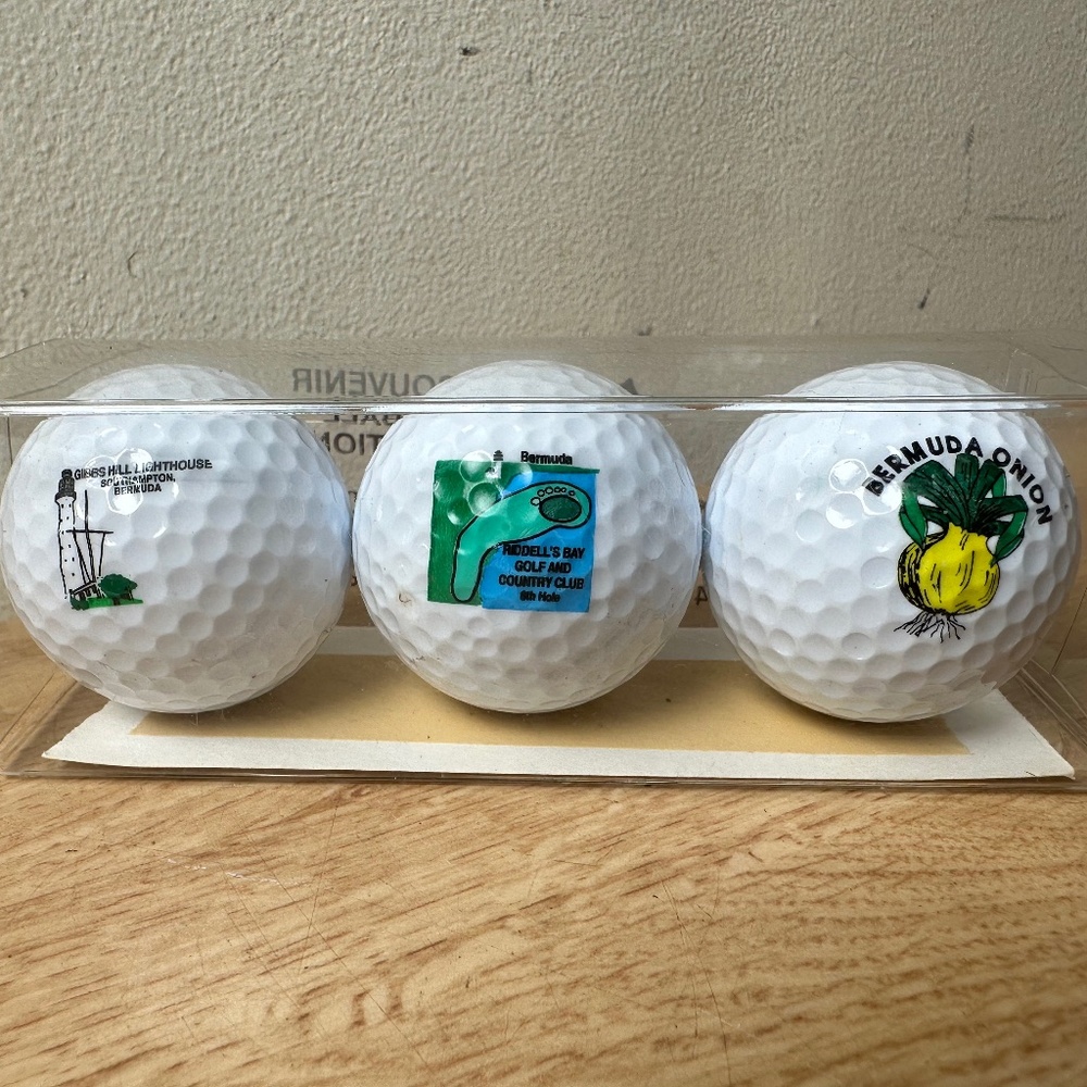 EARDLEY L.B. JONES BERMUDA GOLF BALL COLLECTION - RIDDELL'S BAY GIBBS HILL ONION
